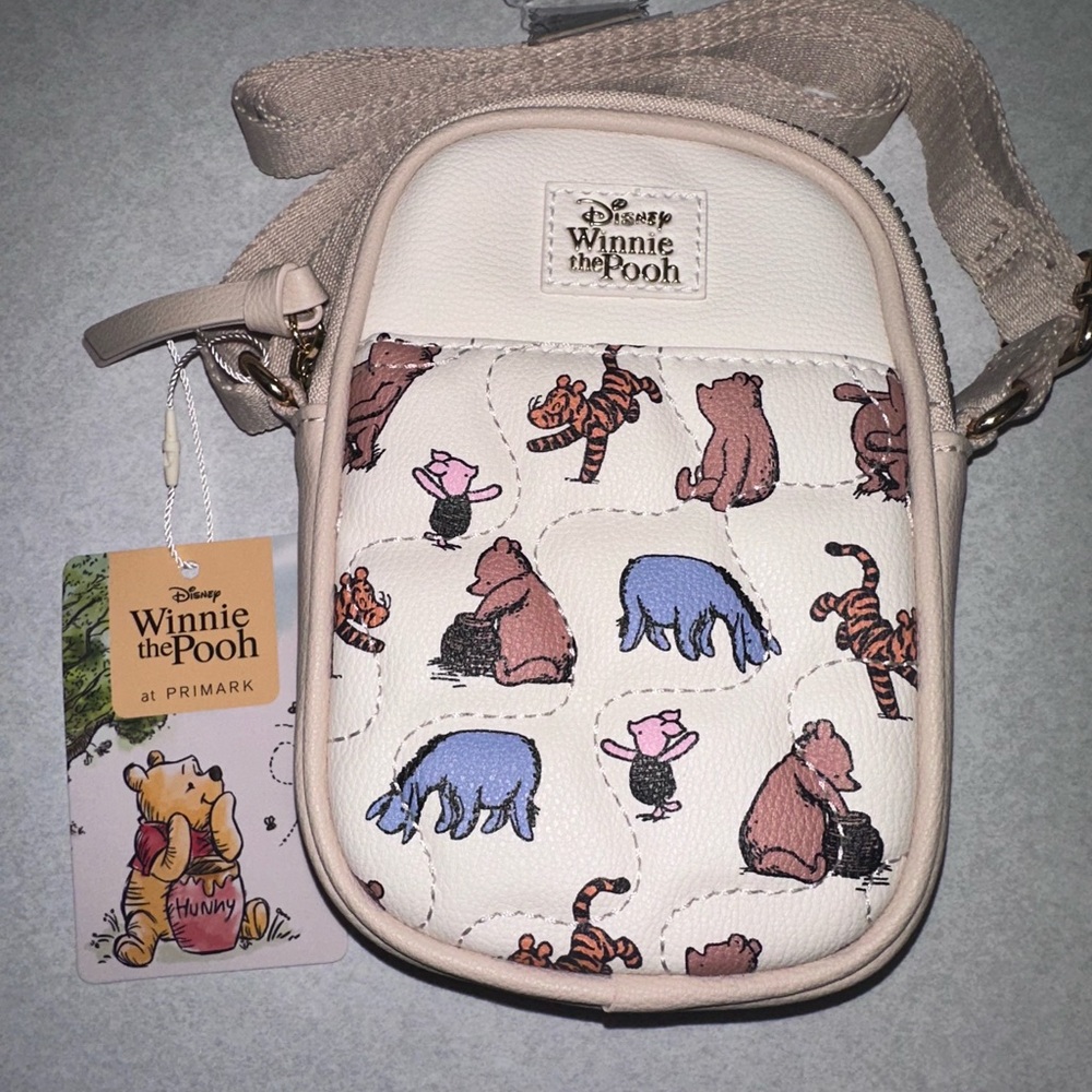 Disney Winnie the Pooh Crossbody
